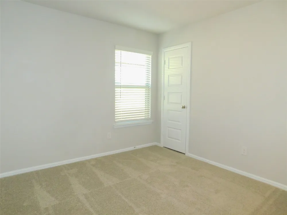14017 Earlham Street Pilot Point, TX 76258