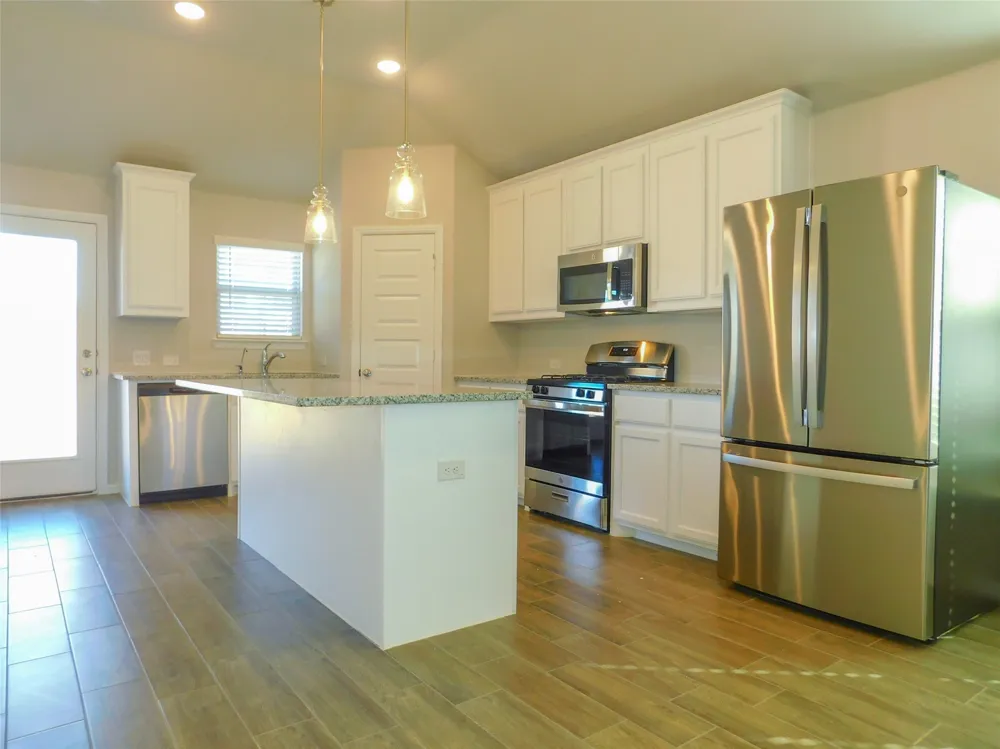 14017 Earlham Street Pilot Point, TX 76258