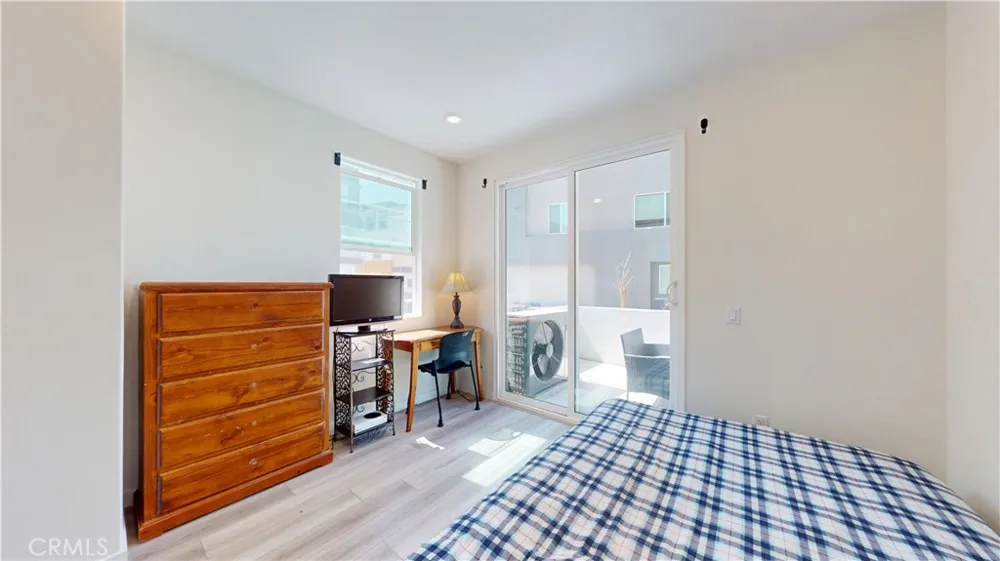 27131 Observation Court Valencia, CA 91381