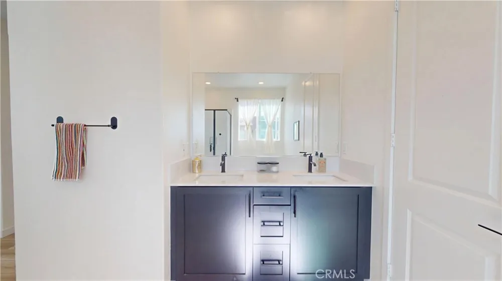 27131 Observation Court Valencia, CA 91381