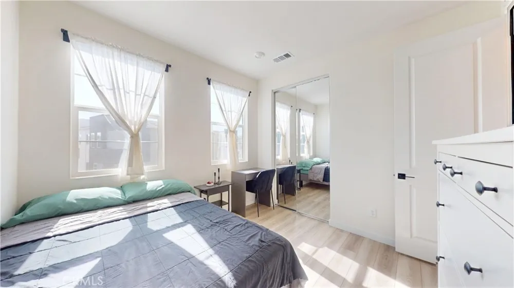 27131 Observation Court Valencia, CA 91381