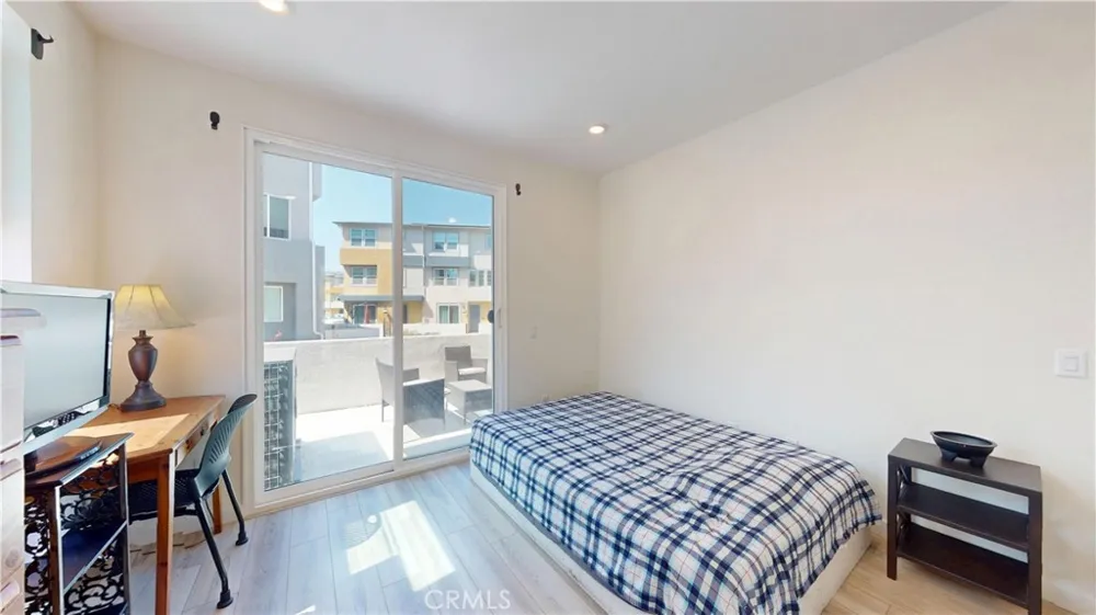27131 Observation Court Valencia, CA 91381