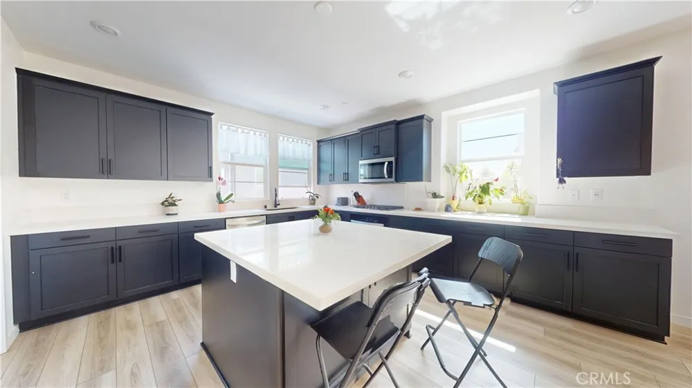 27131 Observation Court Valencia, CA 91381