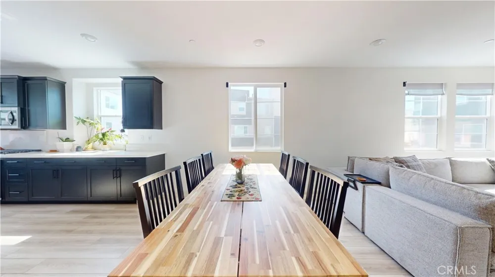 27131 Observation Court Valencia, CA 91381