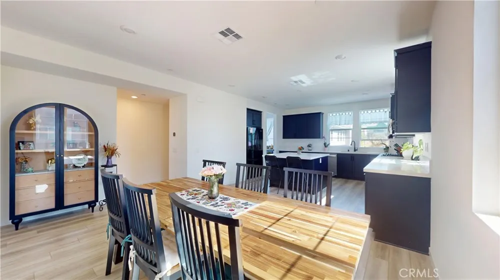 27131 Observation Court Valencia, CA 91381