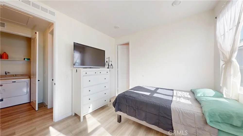 27131 Observation Court Valencia, CA 91381