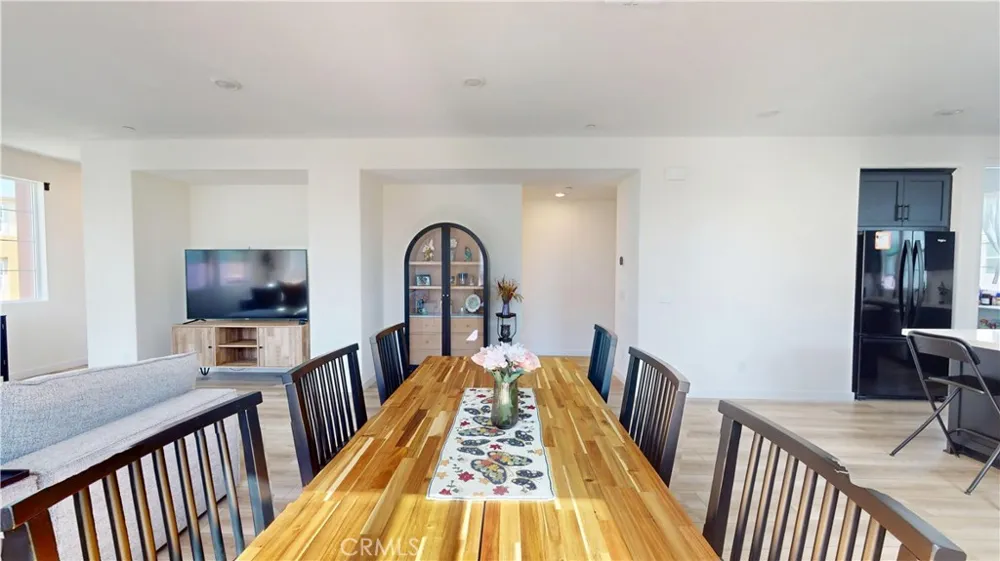 27131 Observation Court Valencia, CA 91381