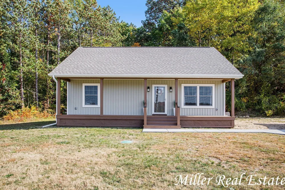 14607 North Avenue Assyria Township, MI 49021