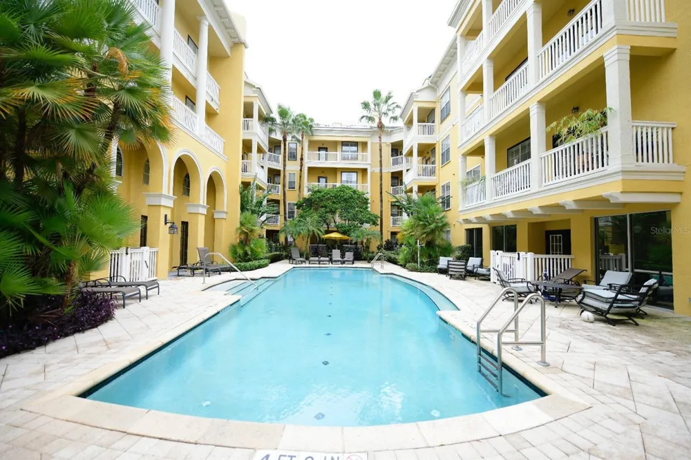 860 ORANGE AVENUE #213 Orlando, FL 32801