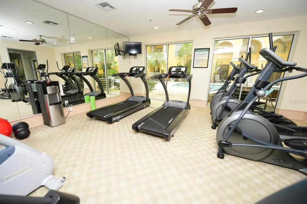 860 ORANGE AVENUE #213 Orlando, FL 32801