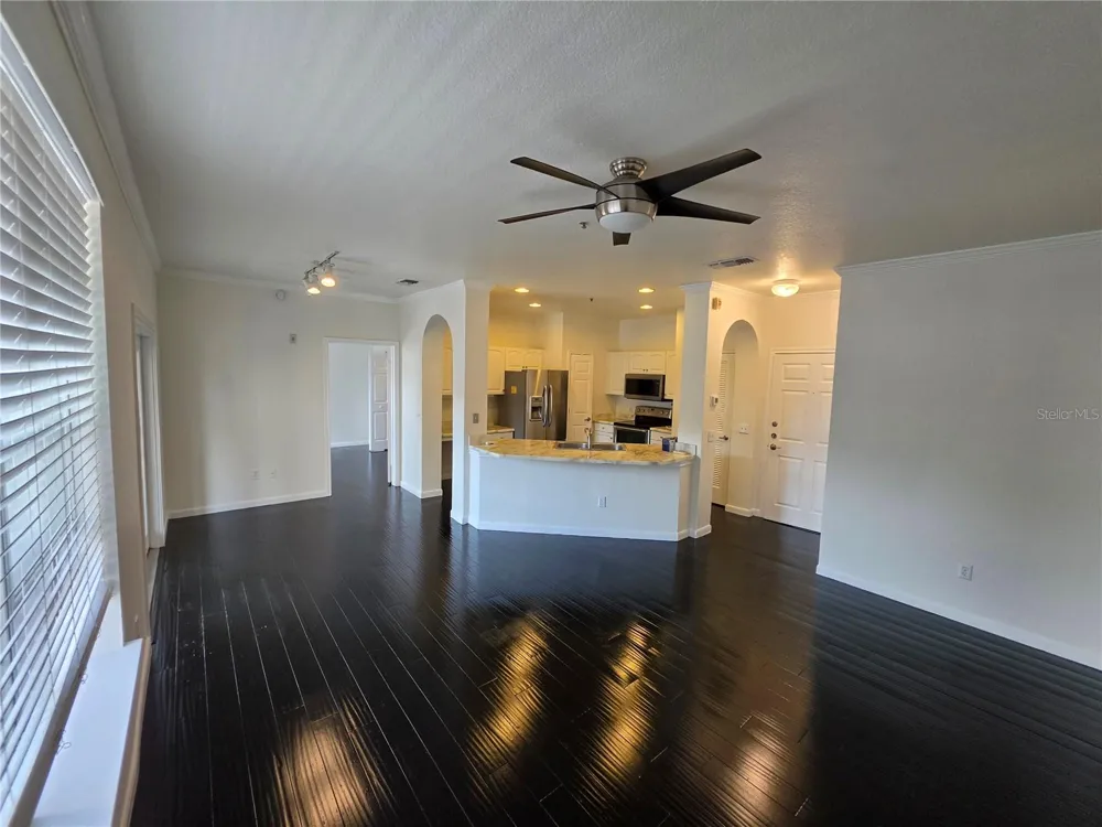 860 ORANGE AVENUE #213 Orlando, FL 32801