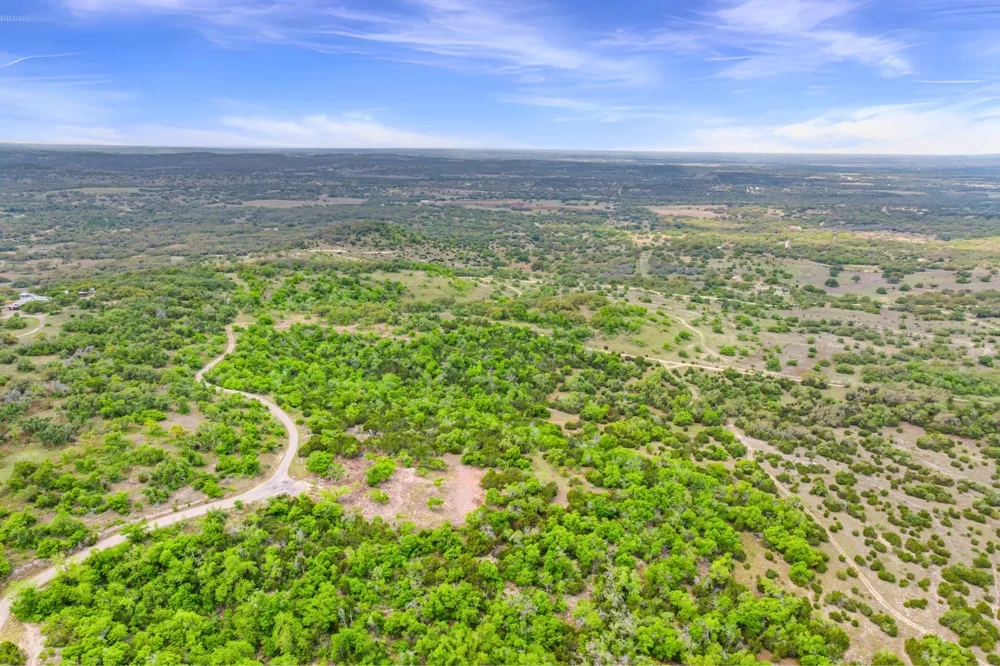 408 Osage Way Johnson City, TX 78636