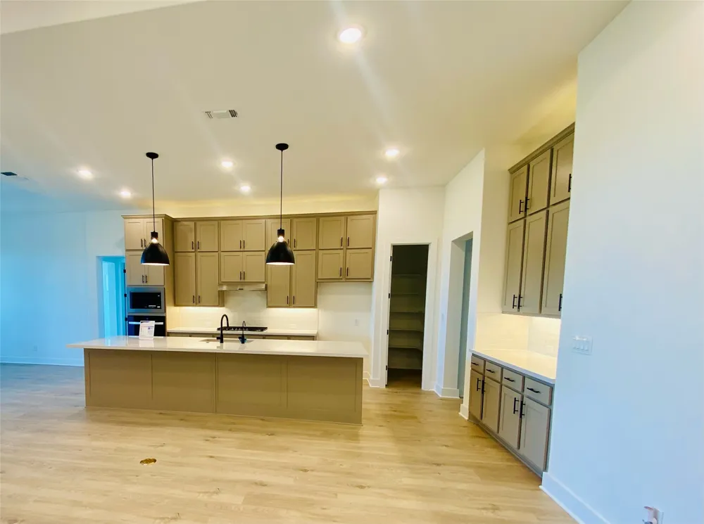 1129 Twisted Tarpley Lane Georgetown, TX 78628