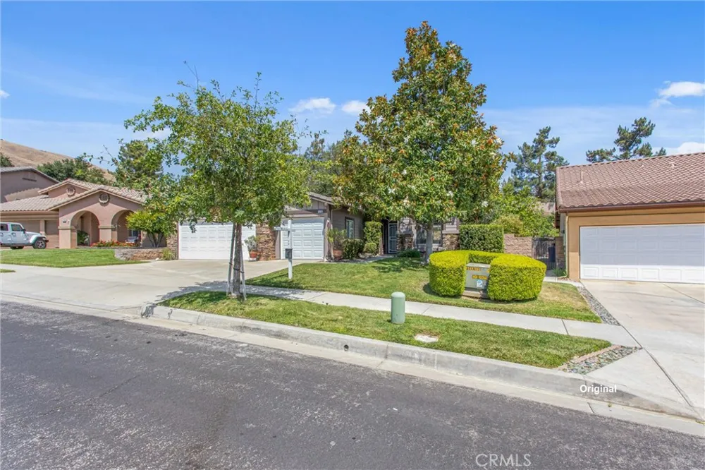 11733 Pactfield Yucaipa, CA 92399