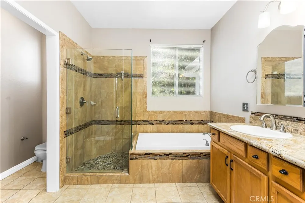 11733 Pactfield Yucaipa, CA 92399