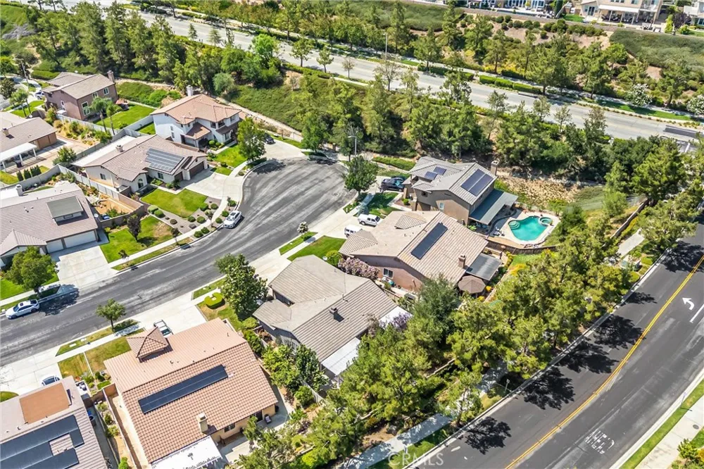 11733 Pactfield Yucaipa, CA 92399