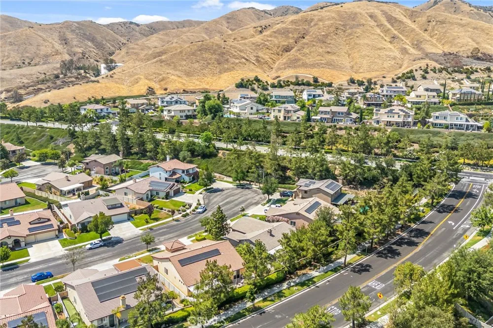 11733 Pactfield Yucaipa, CA 92399