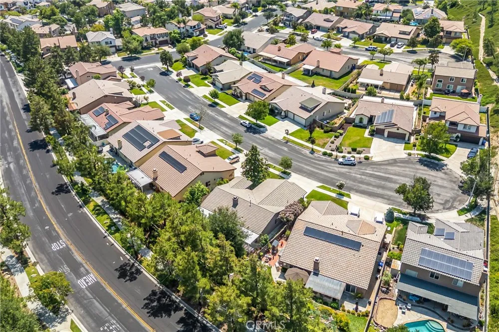 11733 Pactfield Yucaipa, CA 92399