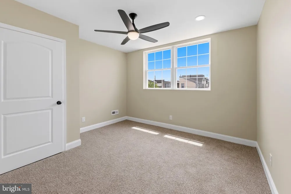 4627 EDGEMONT STREET Philadelphia, PA 19137