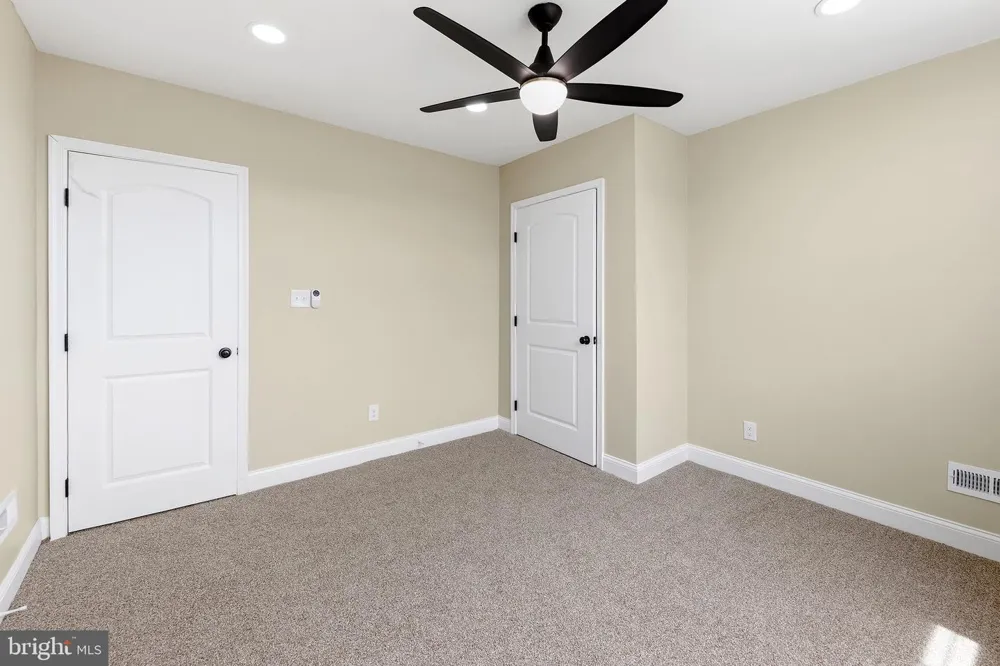4627 EDGEMONT STREET Philadelphia, PA 19137