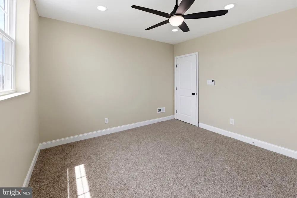 4627 EDGEMONT STREET Philadelphia, PA 19137