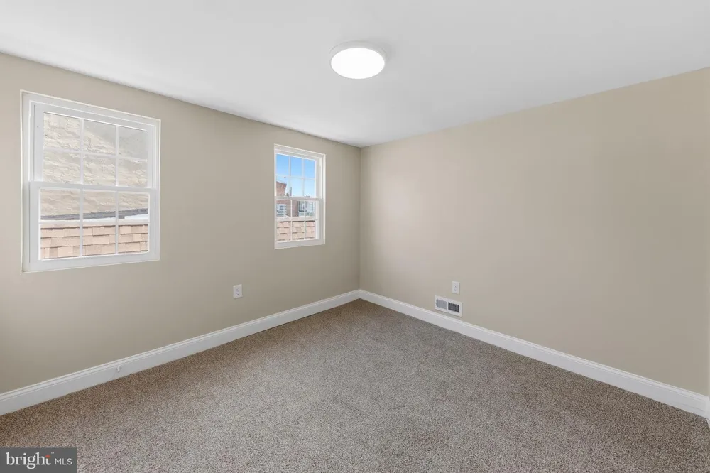 4627 EDGEMONT STREET Philadelphia, PA 19137