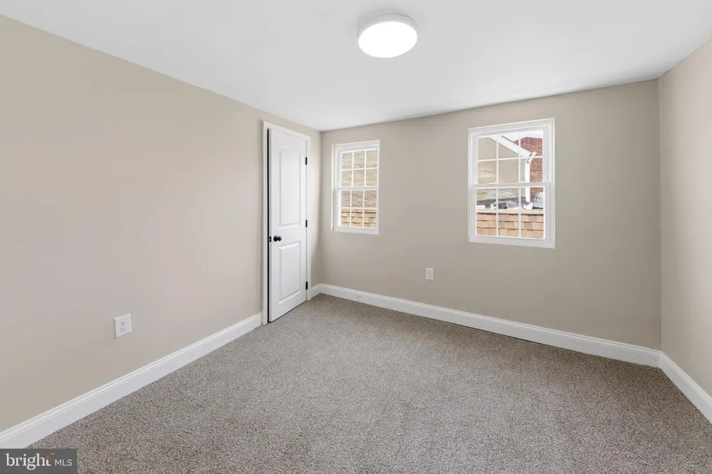 4627 EDGEMONT STREET Philadelphia, PA 19137