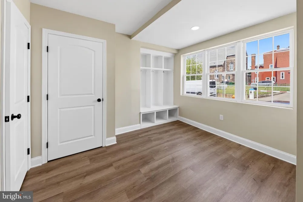 4627 EDGEMONT STREET Philadelphia, PA 19137