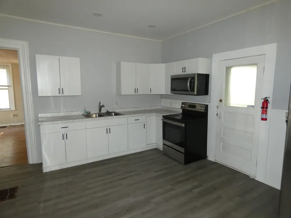 814 Central Place Kalamazoo, MI 49008