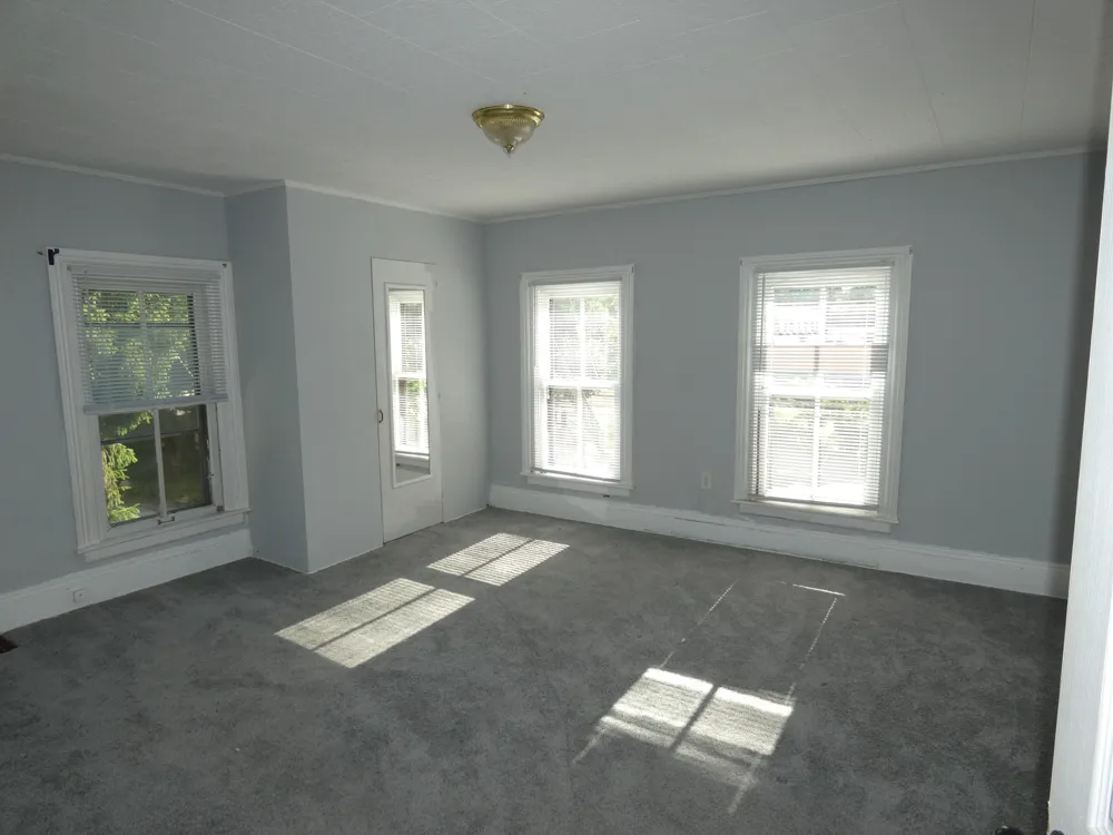 814 Central Place Kalamazoo, MI 49008