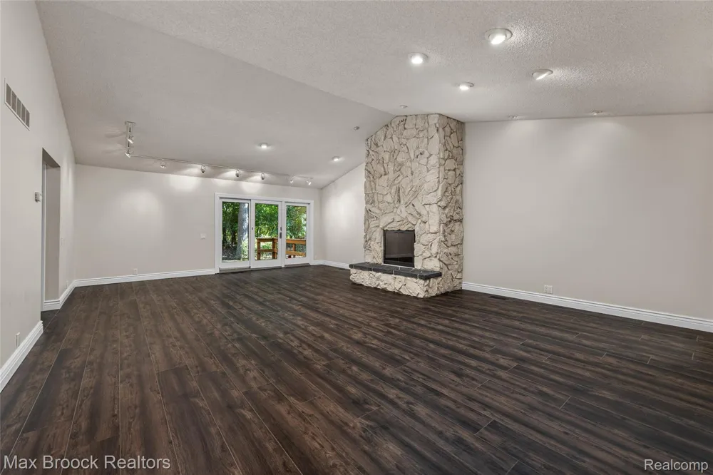 3685 Quail Hollow Drive Bloomfield Hills City, MI 48302