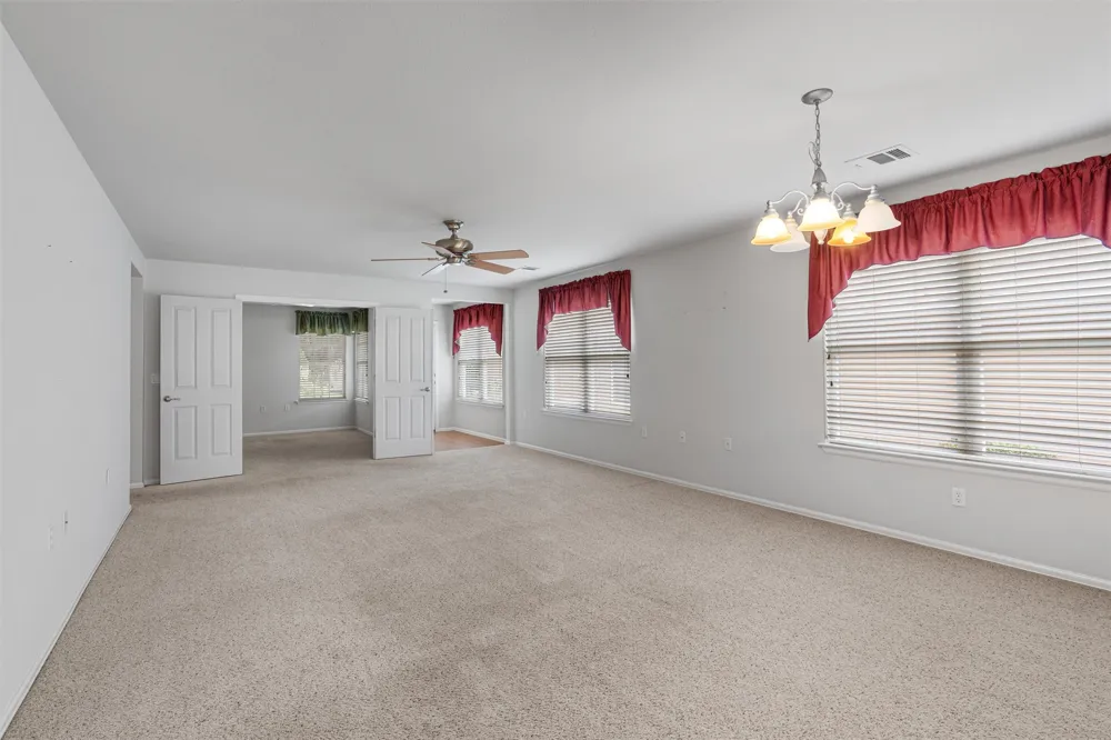 215 Salt Creek Lane Georgetown, TX 78633
