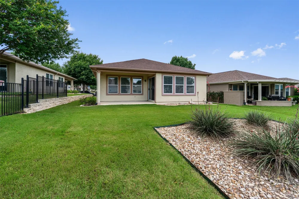 215 Salt Creek Lane Georgetown, TX 78633