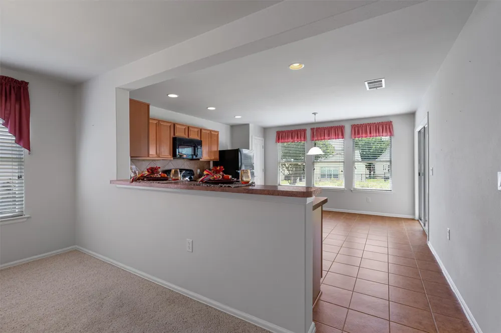 215 Salt Creek Lane Georgetown, TX 78633
