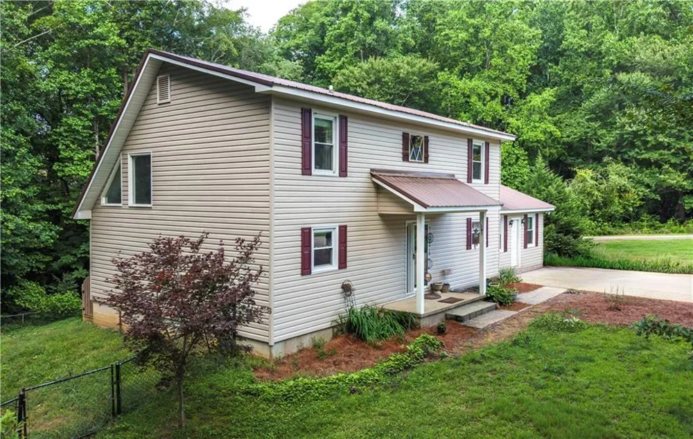 9 Acorn Trail Bremen, GA 30110