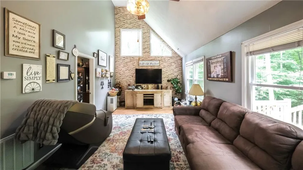 9 Acorn Trail Bremen, GA 30110