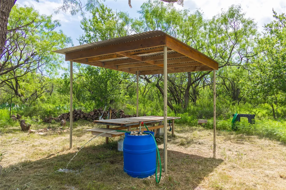 9999 CR 296 Ballinger, TX 76821