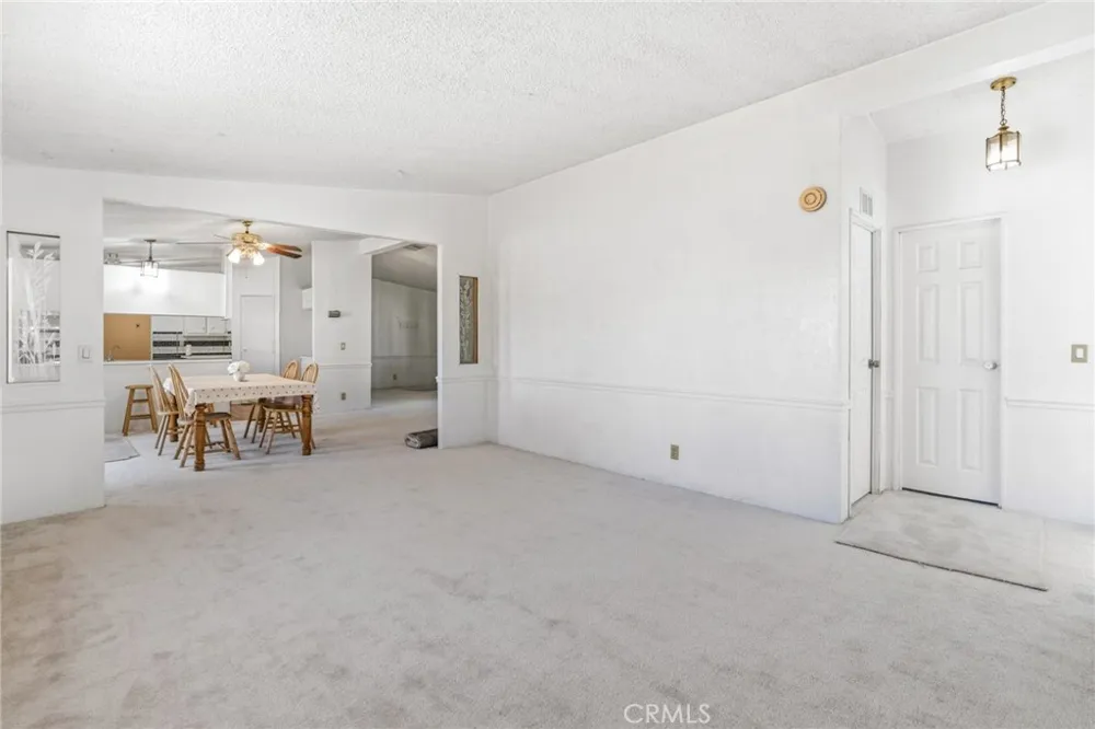 10164 White Phelan, CA 92371