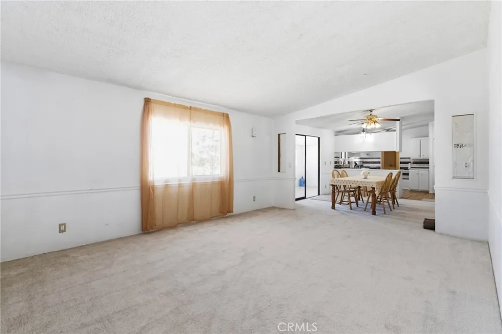 10164 White Phelan, CA 92371
