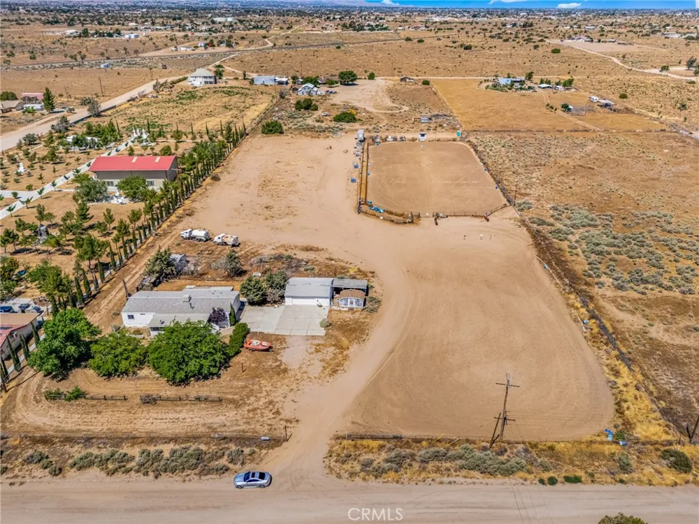 10164 White Phelan, CA 92371