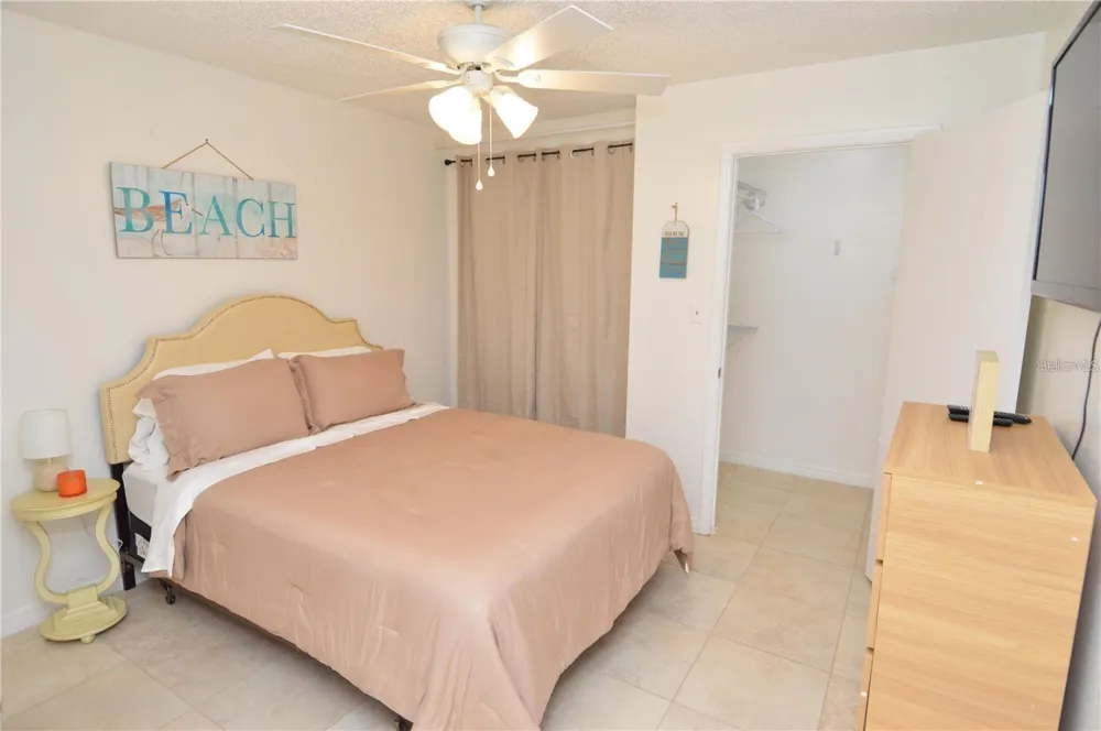 8625 MALLARD RESERVE DRIVE #101 Tampa, FL 33614