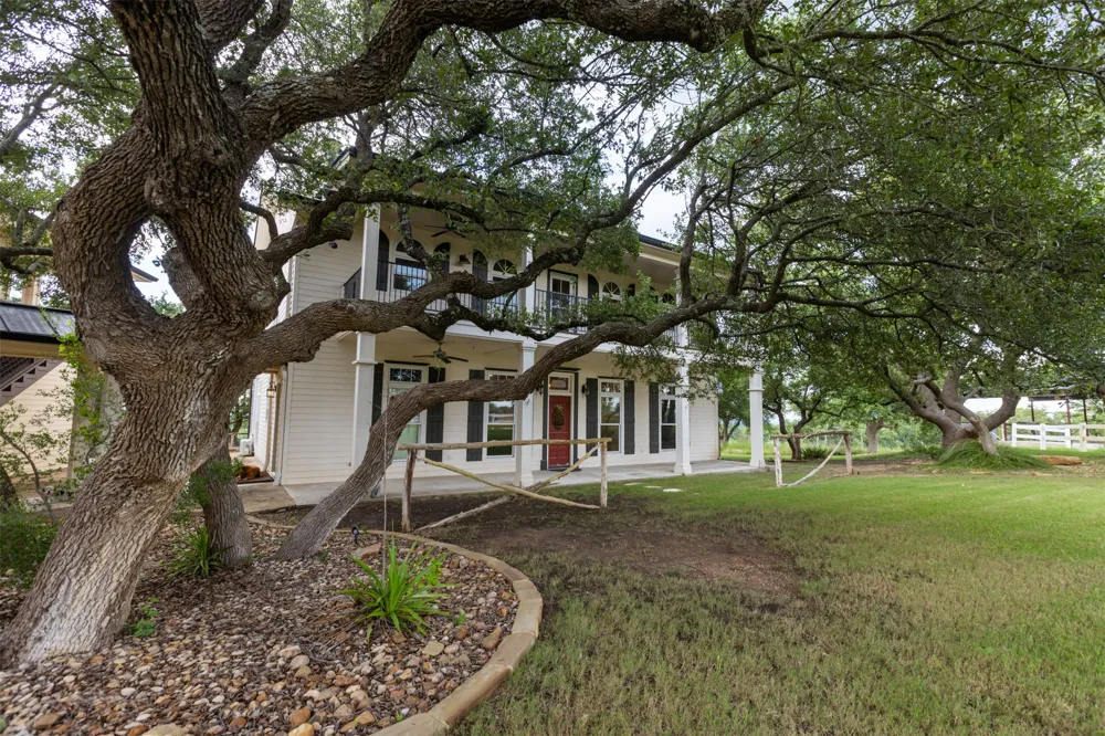 3149 Byrd Ranch Road Johnson City, TX 78636