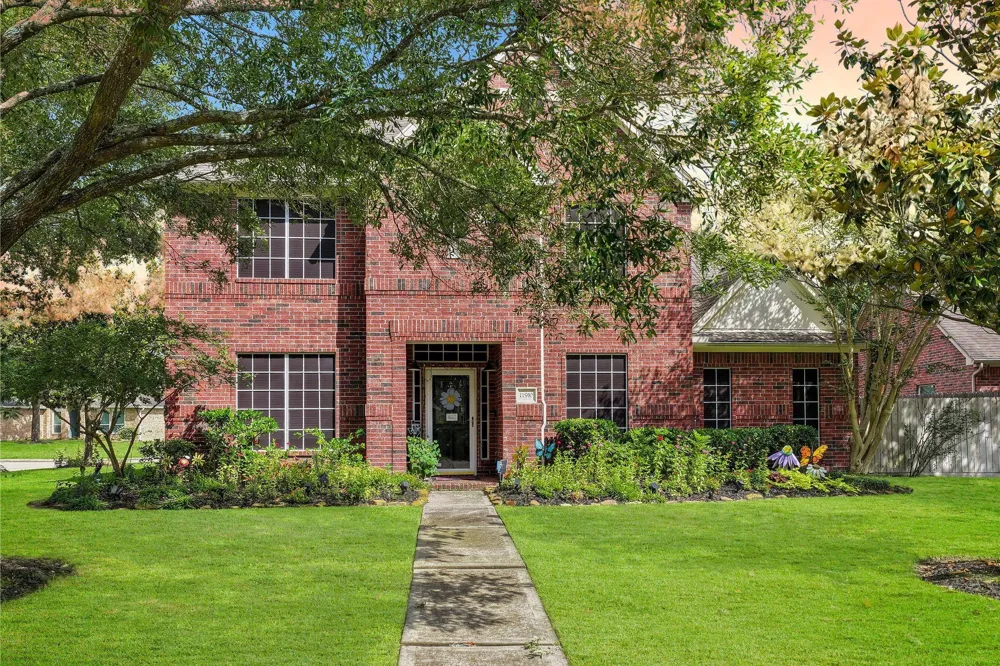 11910 Susie Court Pinehurst, TX 77362