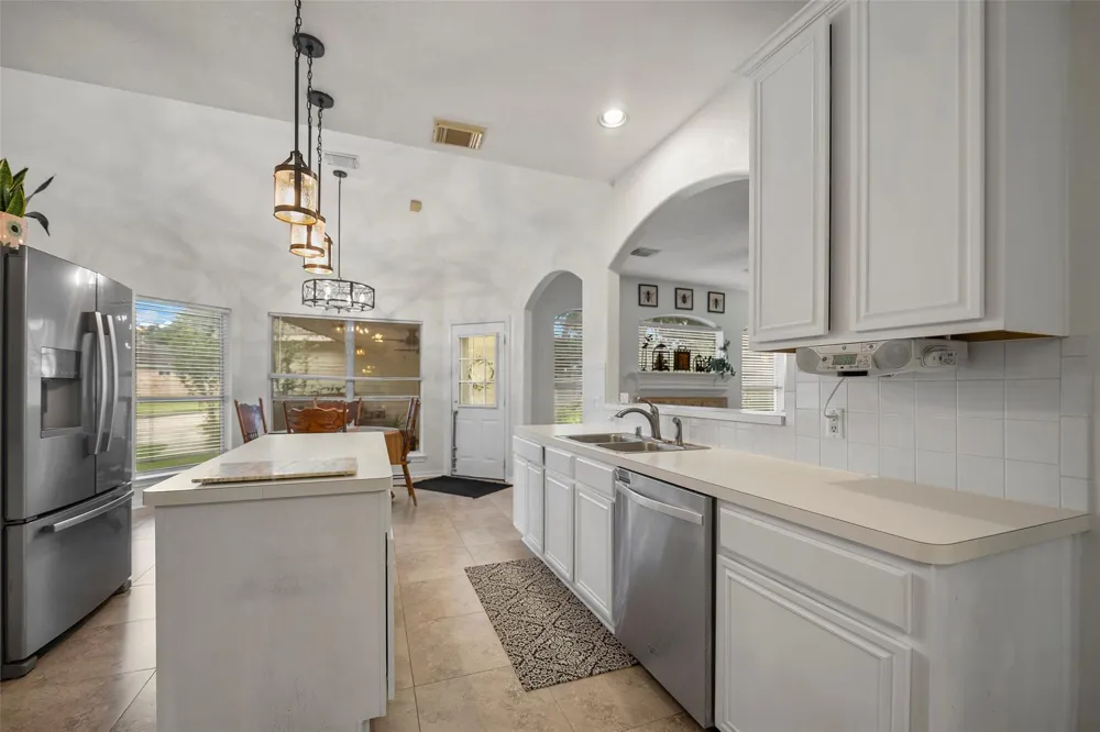 11910 Susie Court Pinehurst, TX 77362