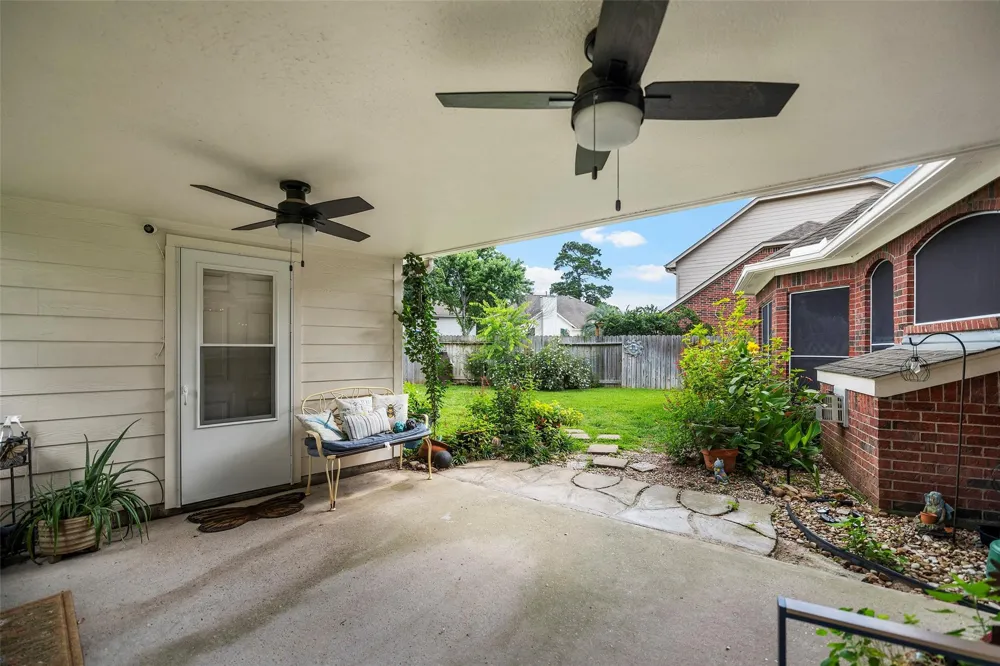 11910 Susie Court Pinehurst, TX 77362