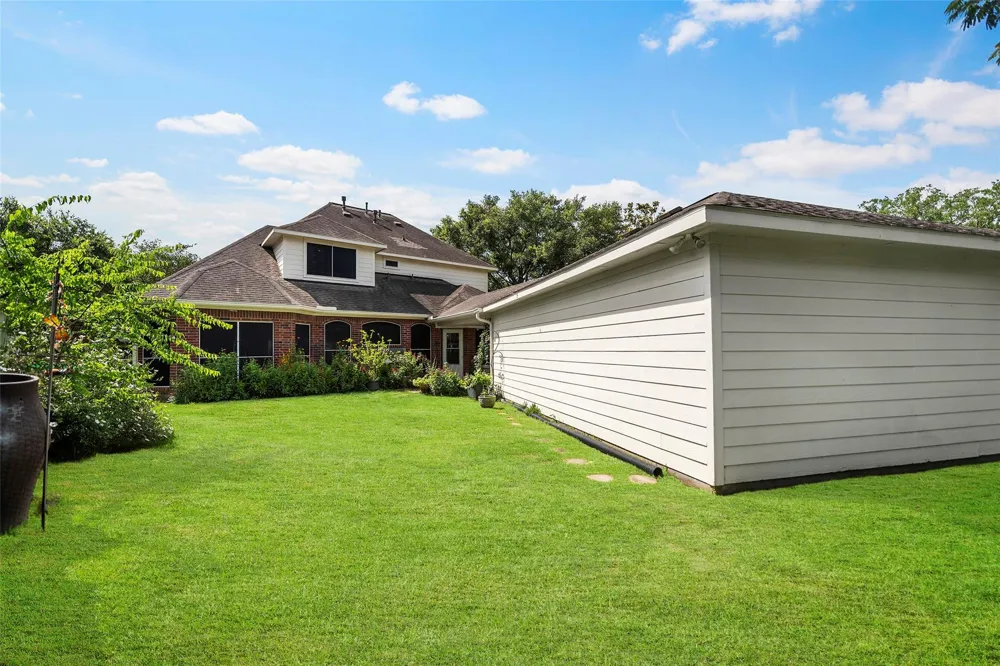 11910 Susie Court Pinehurst, TX 77362