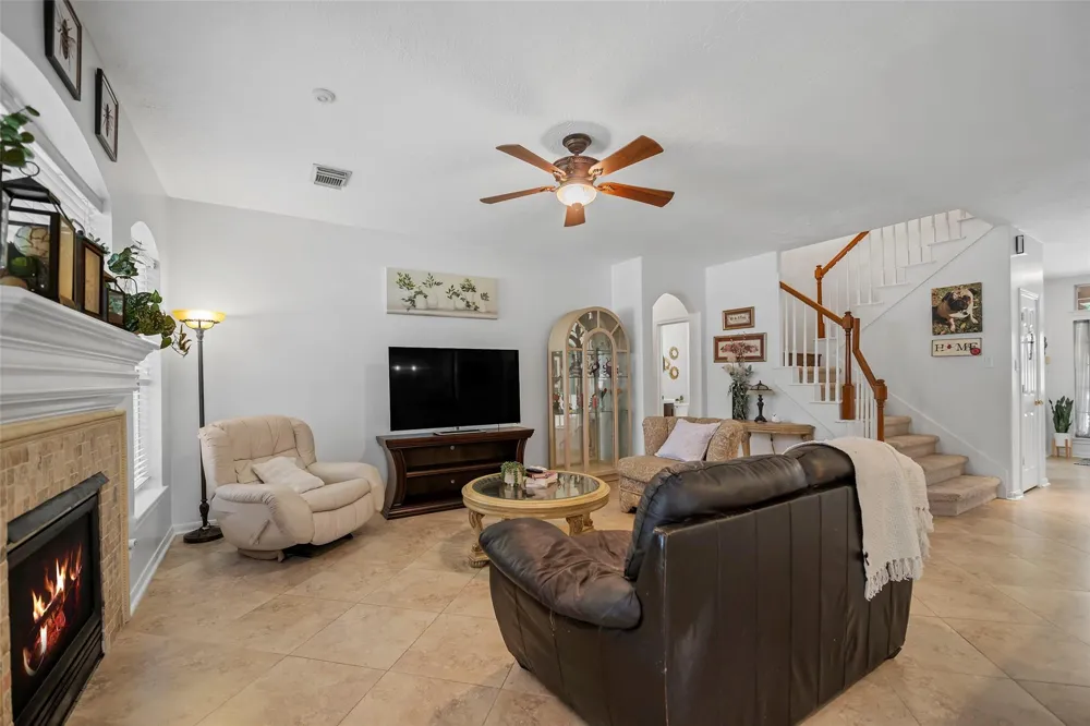 11910 Susie Court Pinehurst, TX 77362