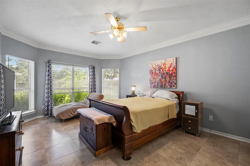 11910 Susie Court Pinehurst, TX 77362