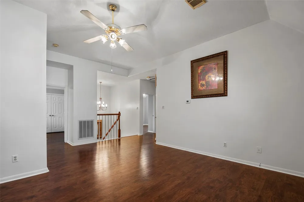 11910 Susie Court Pinehurst, TX 77362
