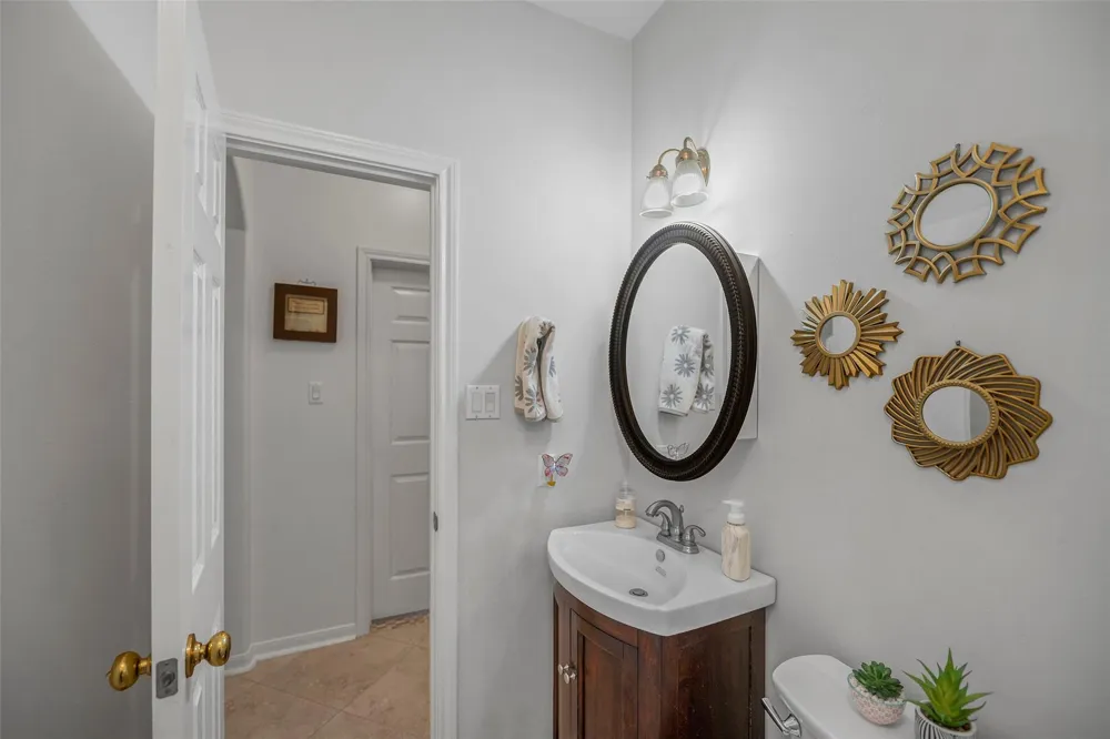 11910 Susie Court Pinehurst, TX 77362
